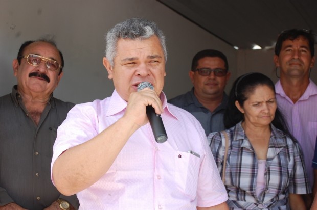 Prefeito de Alhandra, Marcelo Rodrigues, fala do trabalho da Prefeitura para a população