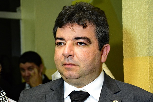Artur Filho já definiu quem serão seus candidatos a vereador  em Cabedelo e JP