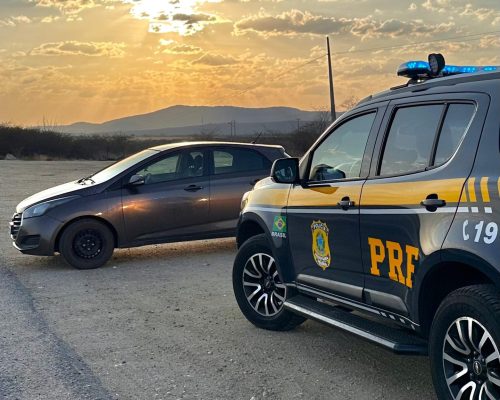 Veículo locado e nunca devolvido é recuperado pela PRF, na Paraíba