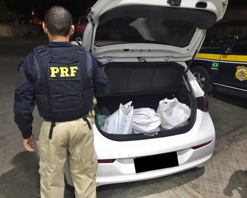 PRF e PM prendem homem com mais de 33 kg de maconha no sertão paraibano