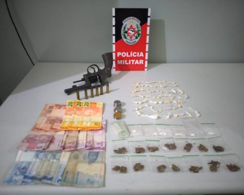 Polícia prende suspeitos de tráfico de drogas na região metropolitana da Capital