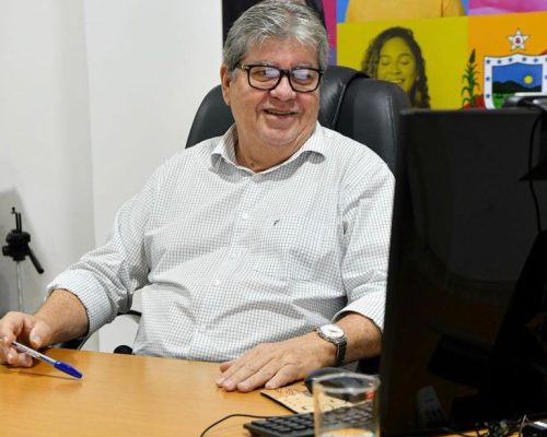 João Azevêdo entrega obras de mobilidade urbana e de educação em cinco cidades do agreste paraibano, nesta sexta